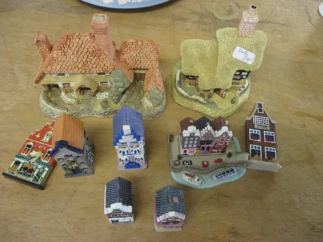 Cottages Image 1++