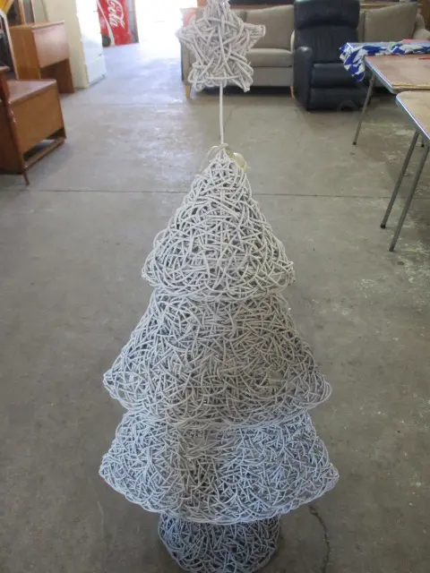 Christmas Tree Lamp Image 1++