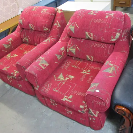 Pr Lounge Chairs