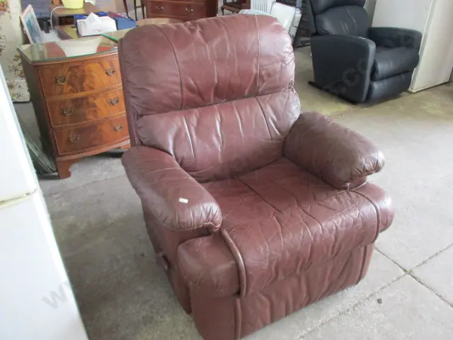 Leather LaZeboy Image 1++