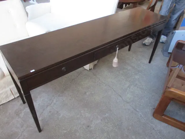 Side Table Image 1++