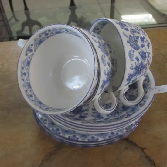 Minton Trios