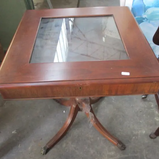 Display Table