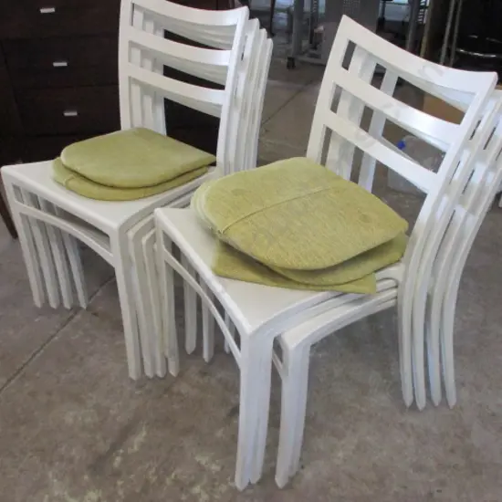 8 Chairs