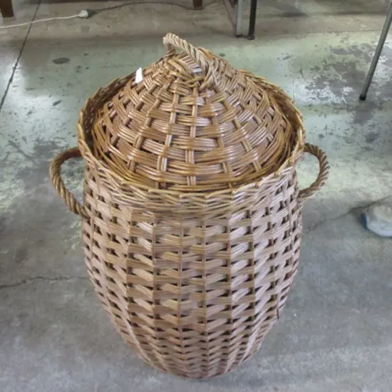 Hamper