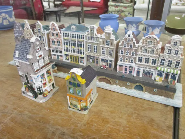 Cottages Image 1++