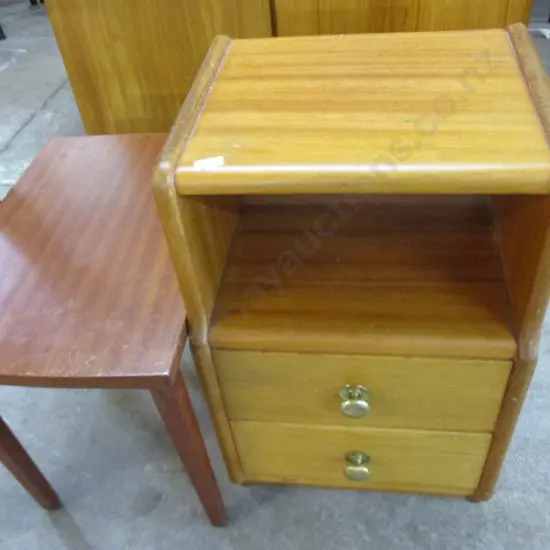 Bed Cab and Side Table
