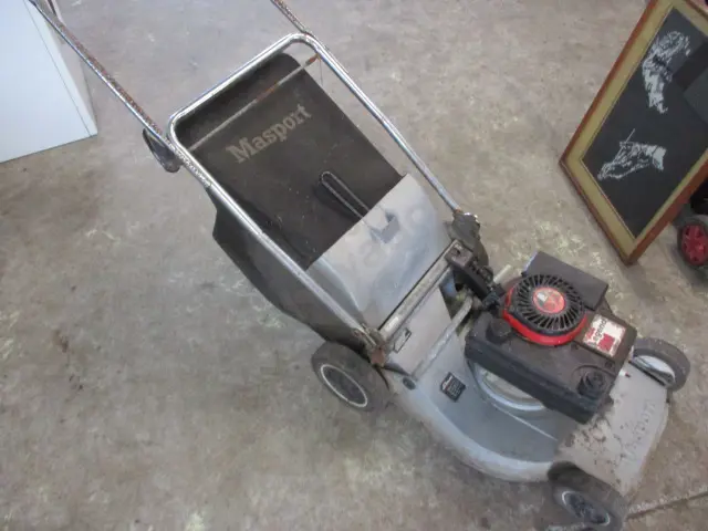Mower Image 1++