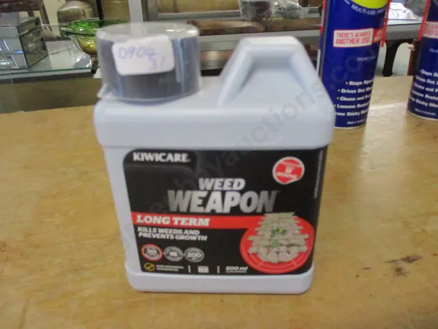 Weedkiller Image 1++