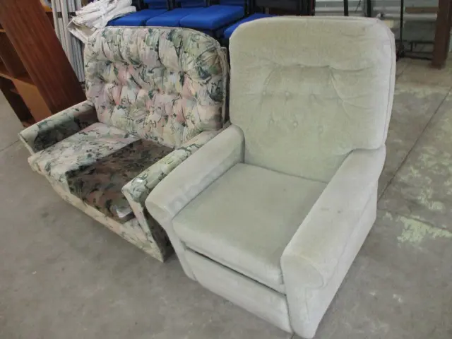 Couch and Chair Image 1++
