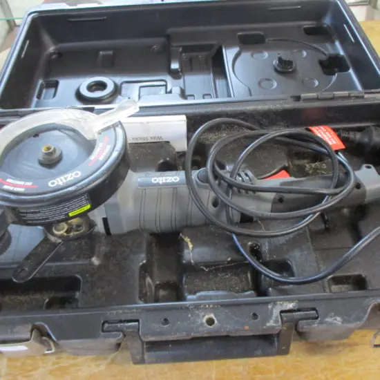 Twin Blade Saw