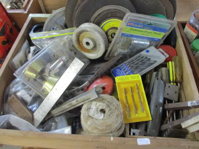 Garage Image 1++