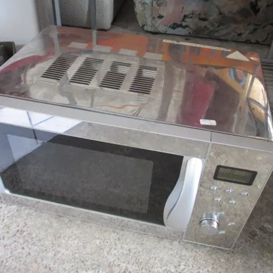 Microwave