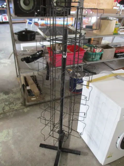 Metal Display Rack Image 1++