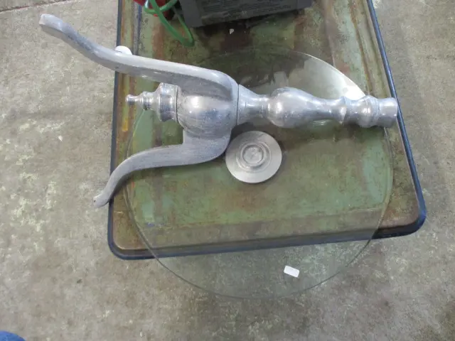 Side Table (for repair) Image 1++
