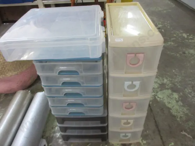 Plastic Drawers Image 1++