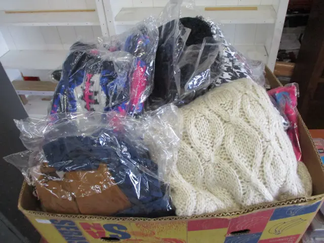 Woollens Image 1++