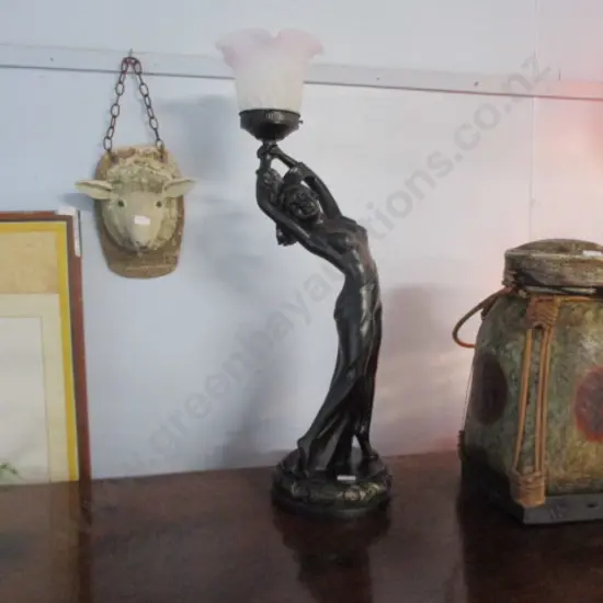 Deco Style Lamp