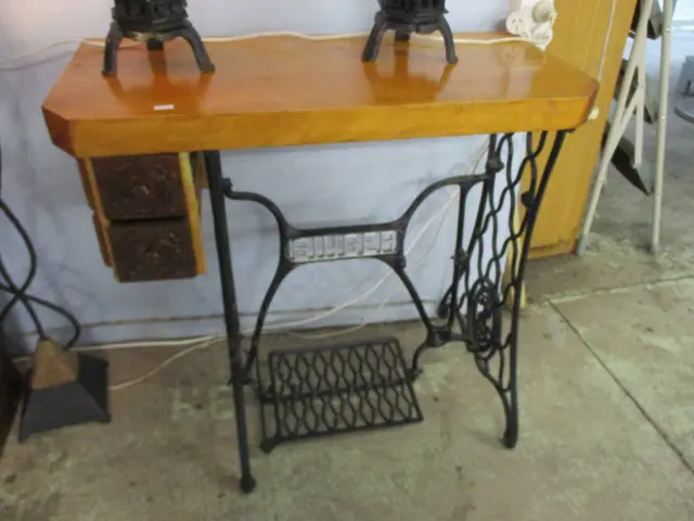 Machine Table Image 1++