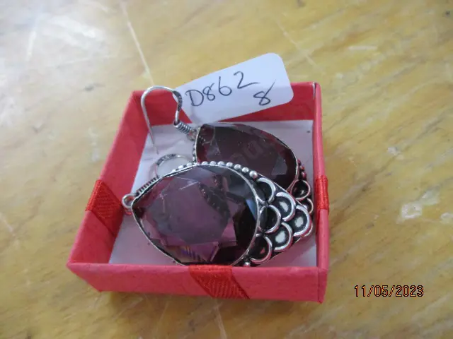 Earrings Image 1++