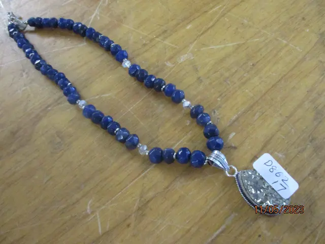 Necklace Image 1++