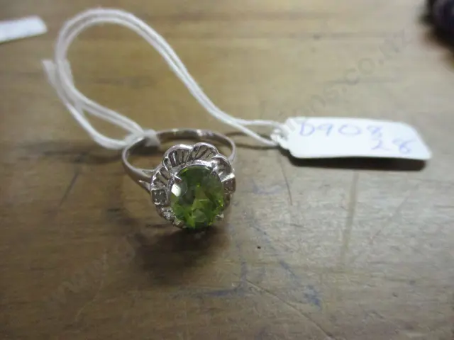 14k White Gold Ring Image 1++