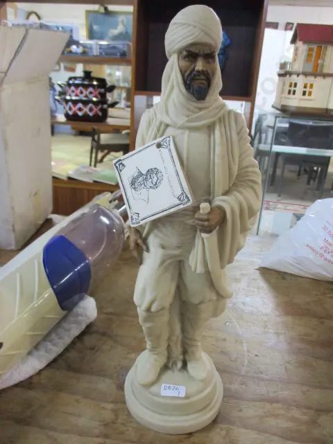 M Wier Sculpture Image 1++