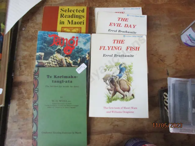Books Image 1++