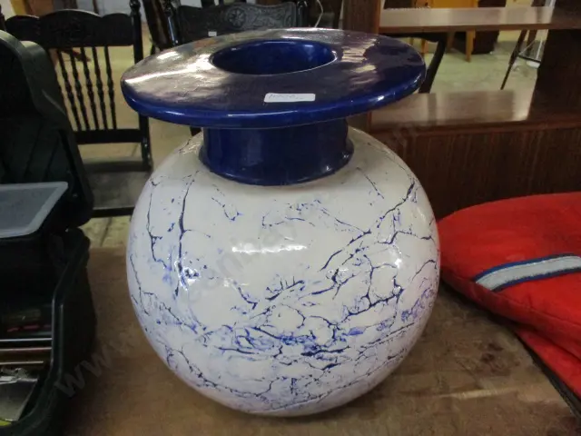 Vase Image 1++