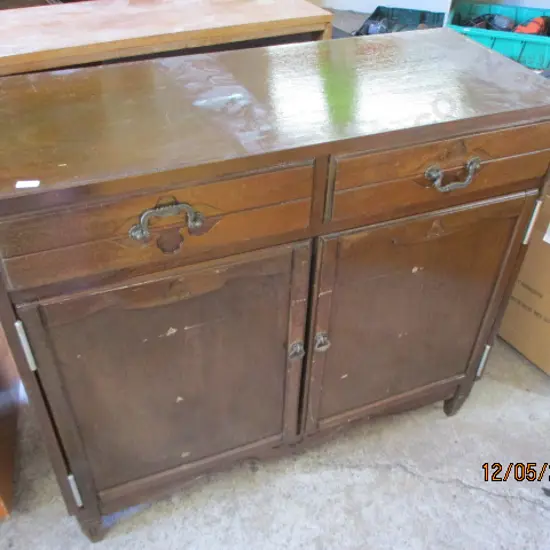 Sideboard