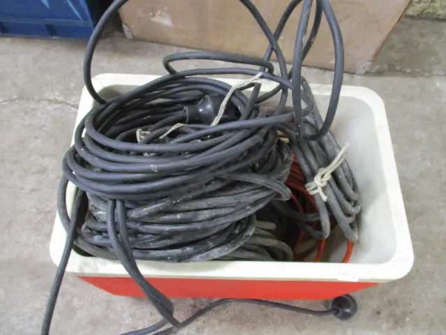 Leads Image 1++