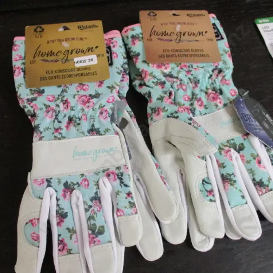 Gloves