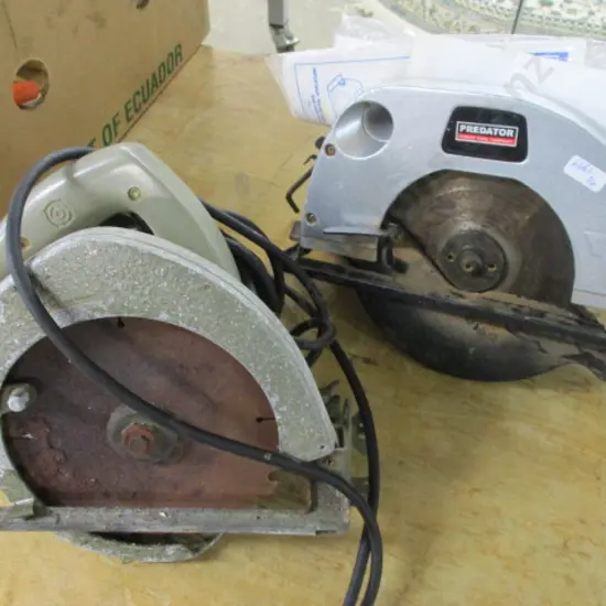 2 Saws