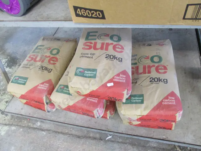 7 x Bags Cement Image 1++