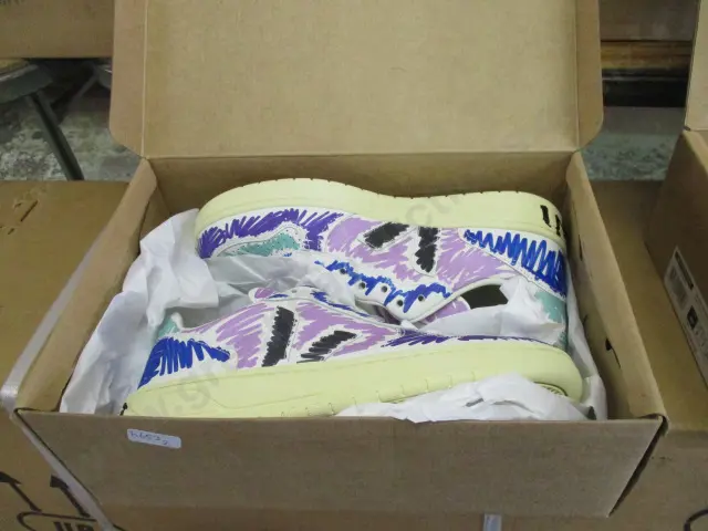 Shoes Image 1++