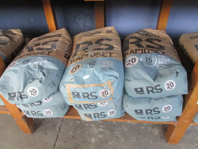 10 x Bags Ready Mix Concrete Image 1++