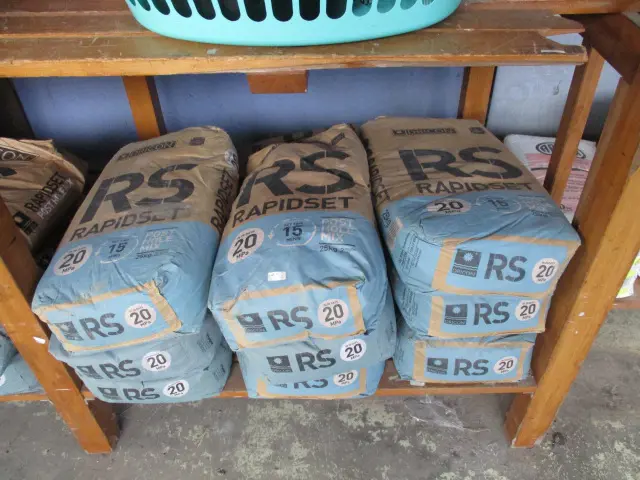 10 x Bags Ready Mix Concrete Image 1++