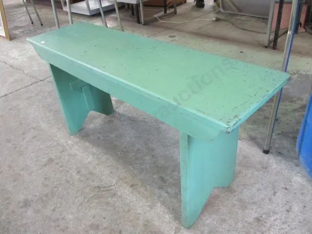Stool Image 1++