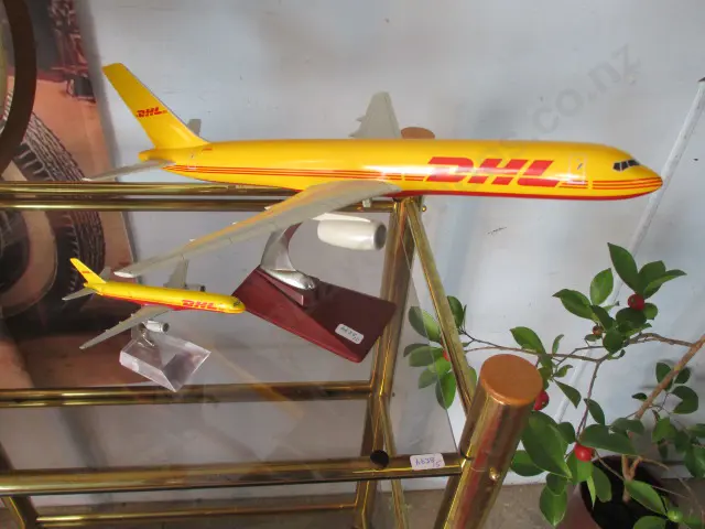 2  Model Planes Image 1++