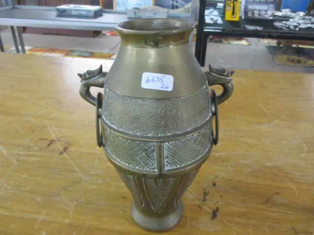 Brass Vase Image 1++