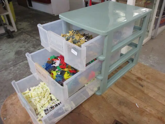 Toys Image 1++