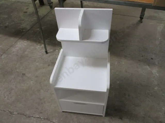 Small Shelf Image 1++