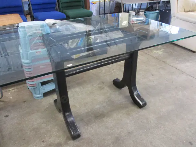 Glass Topped Table Image 1++