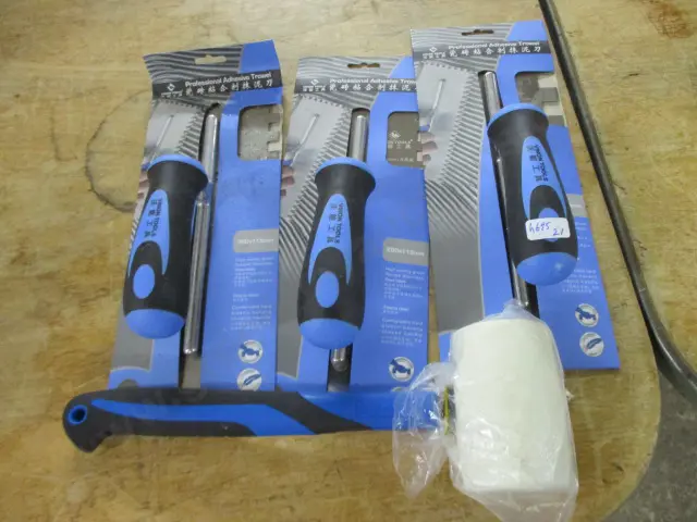 Grout Trowls & Hammer Image 1++