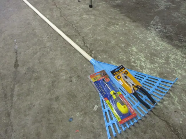 Rake & Tools Image 1++