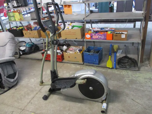 Eliptical Trainer Image 1++