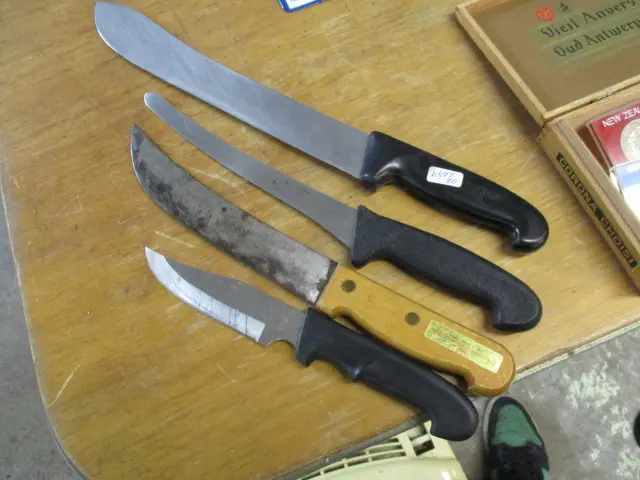 Knives Image 1++