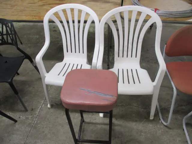 Chairs & Stool  Image 1++