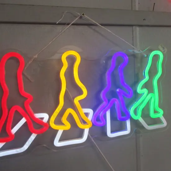 LED Abbey Rd Light