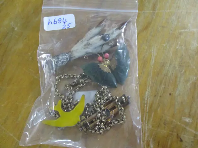 Scrap Gold & Costume Image 1++